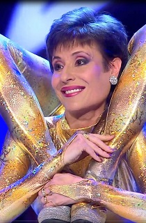 2014 Schlangenfrau Magdalena Stoilova RTL Supertalent TV Show Dieter Bohlen